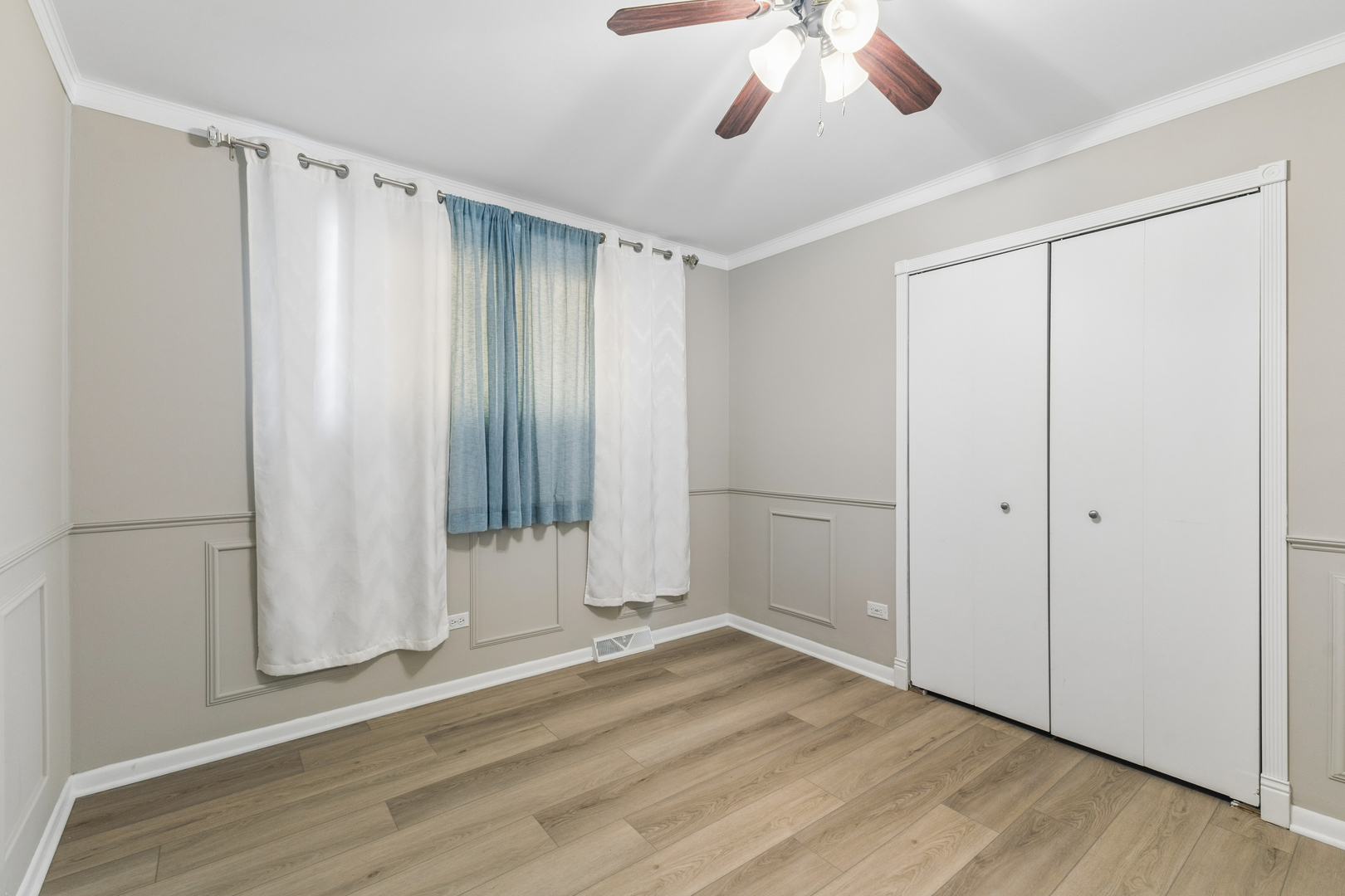 16805 Hilltop Avenue, Orland Hills, IL 60487