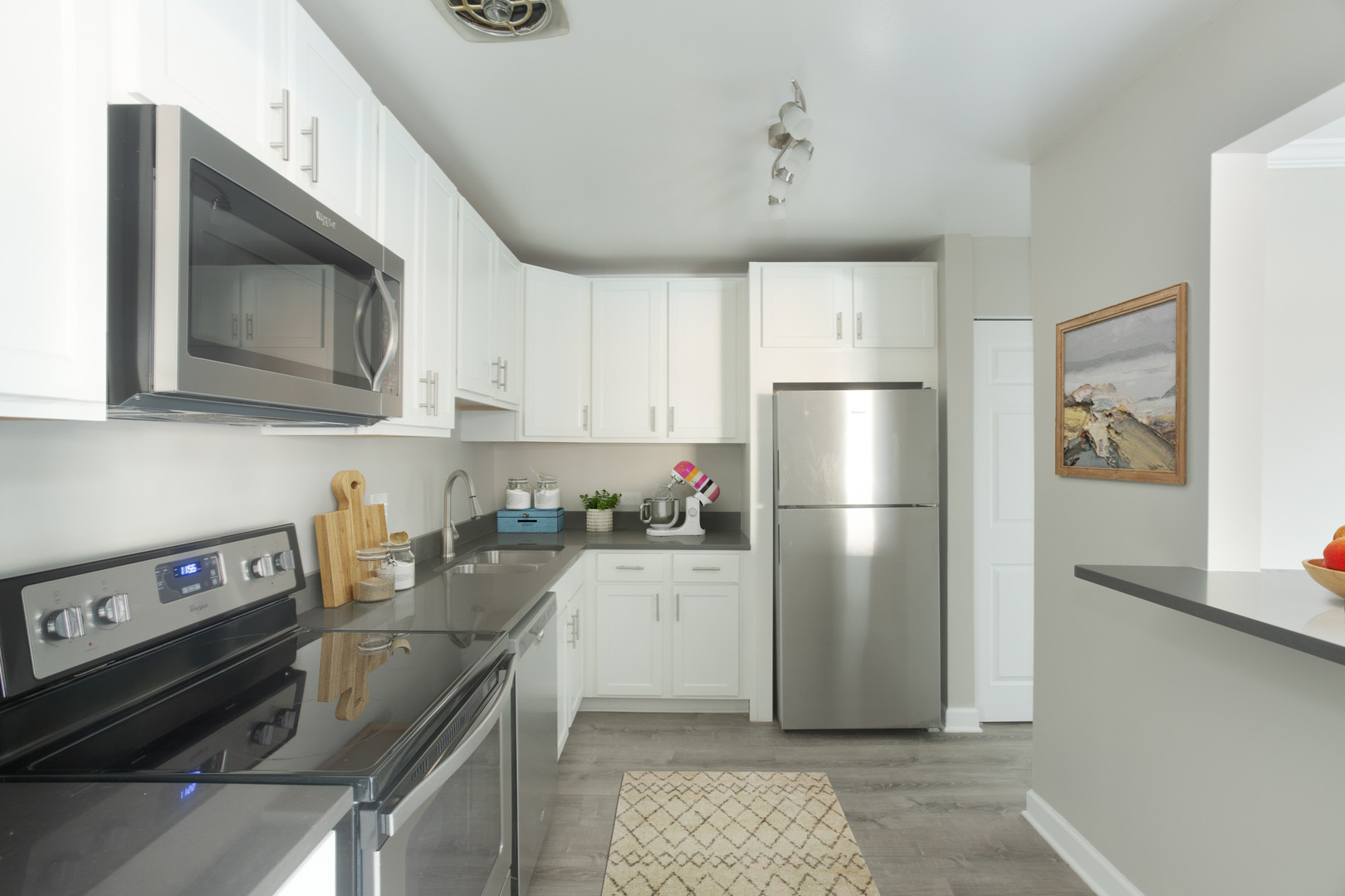 4250 W Lake Avenue #105C, Glenview, IL 60026