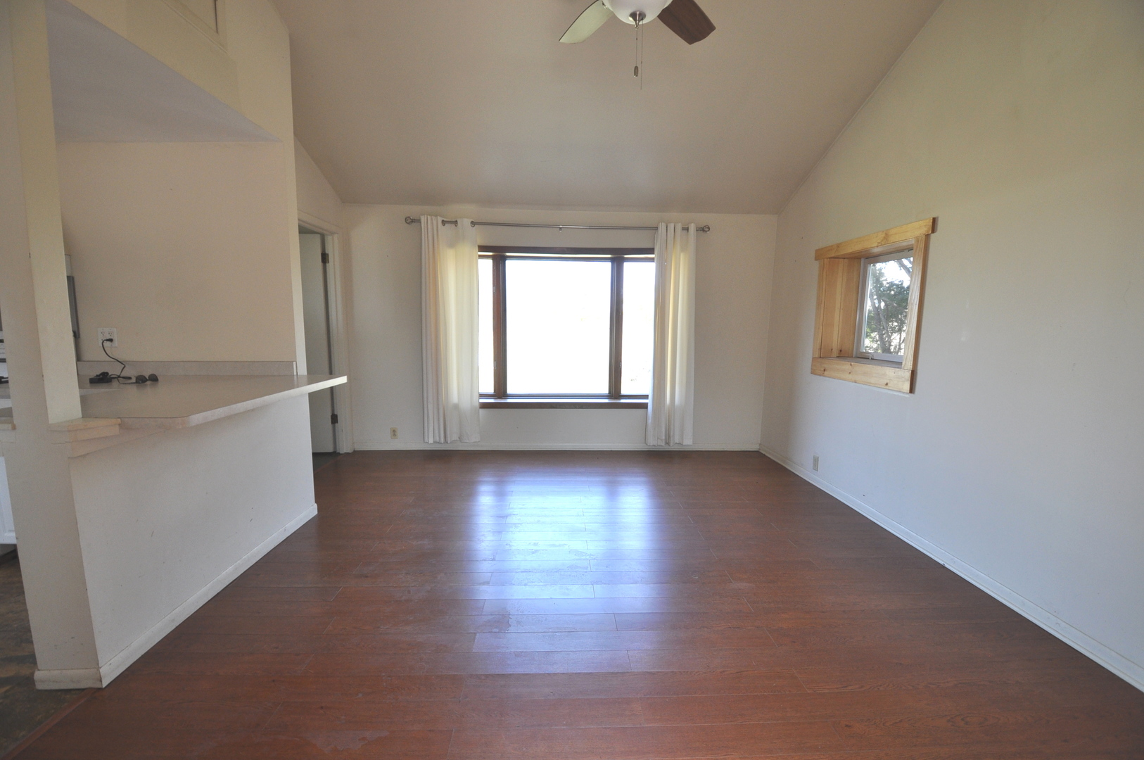 19006 Edwards Road, Antioch, IL 60002