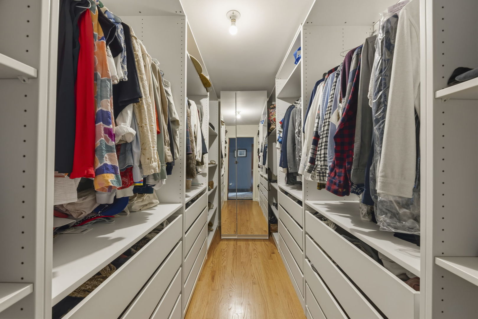 2135 Oak Hill Drive, Lisle, IL 60532