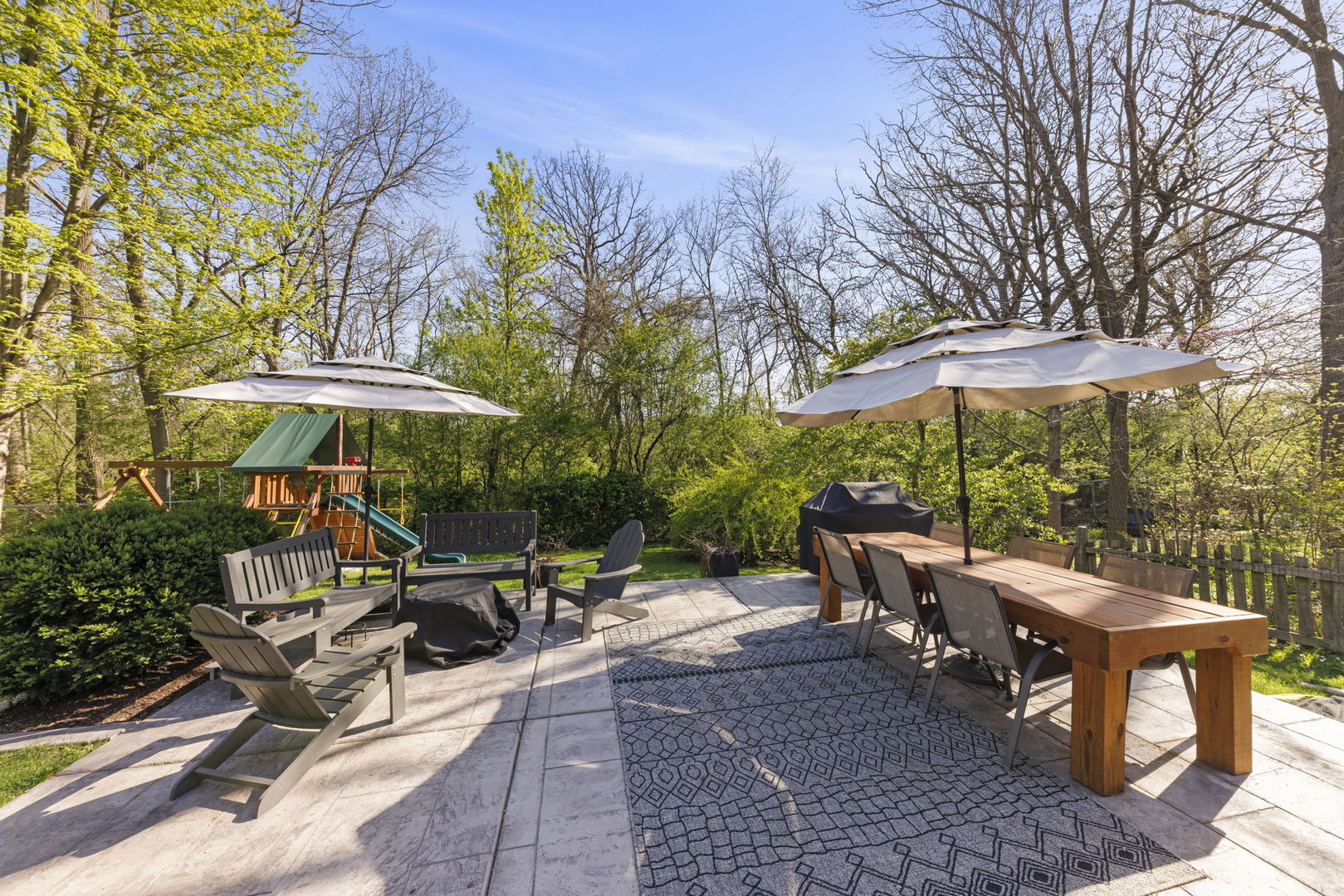 2135 Oak Hill Drive, Lisle, IL 60532