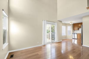 1255 Huntington Drive, Mundelein, IL 60060