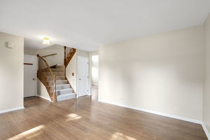 1255 Huntington Drive, Mundelein, IL 60060