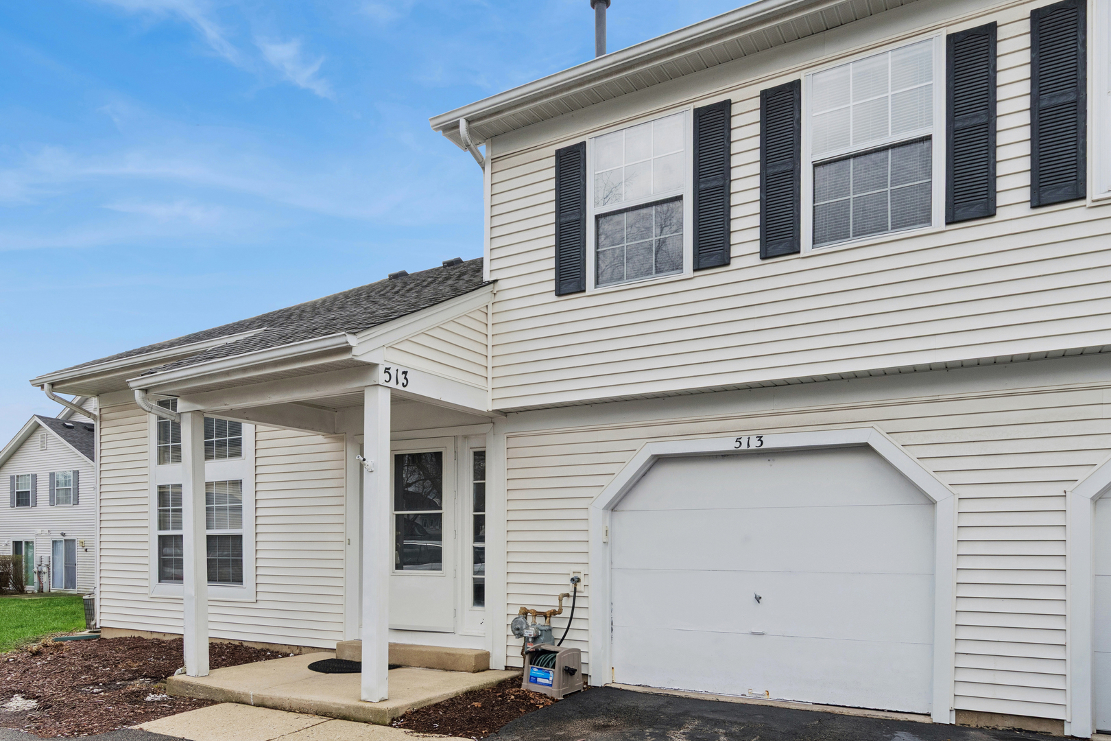 513 East Avenue #513, Streamwood, IL 60107