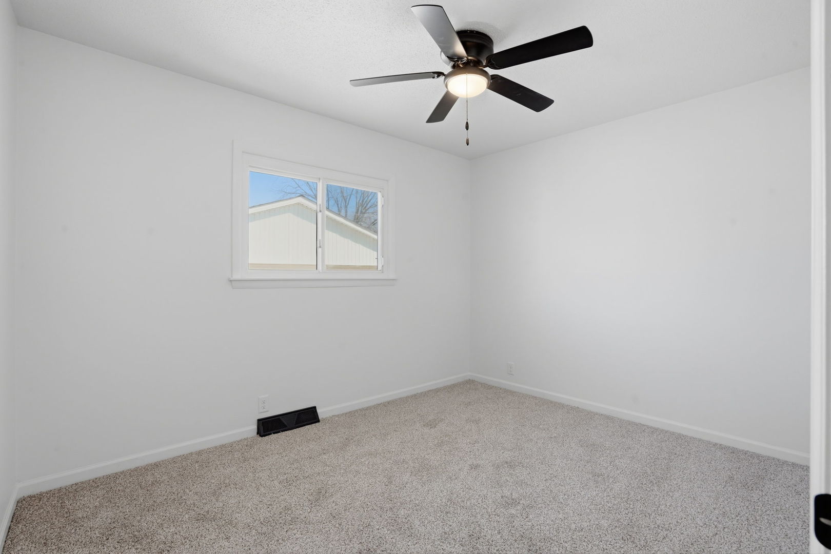 3109 N Lincoln Avenue, Davenport, IA 52804