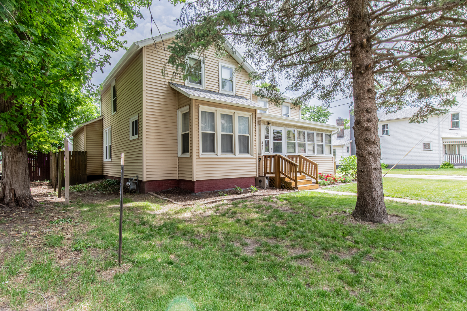443 S Church Street, Princeton, IL 61356