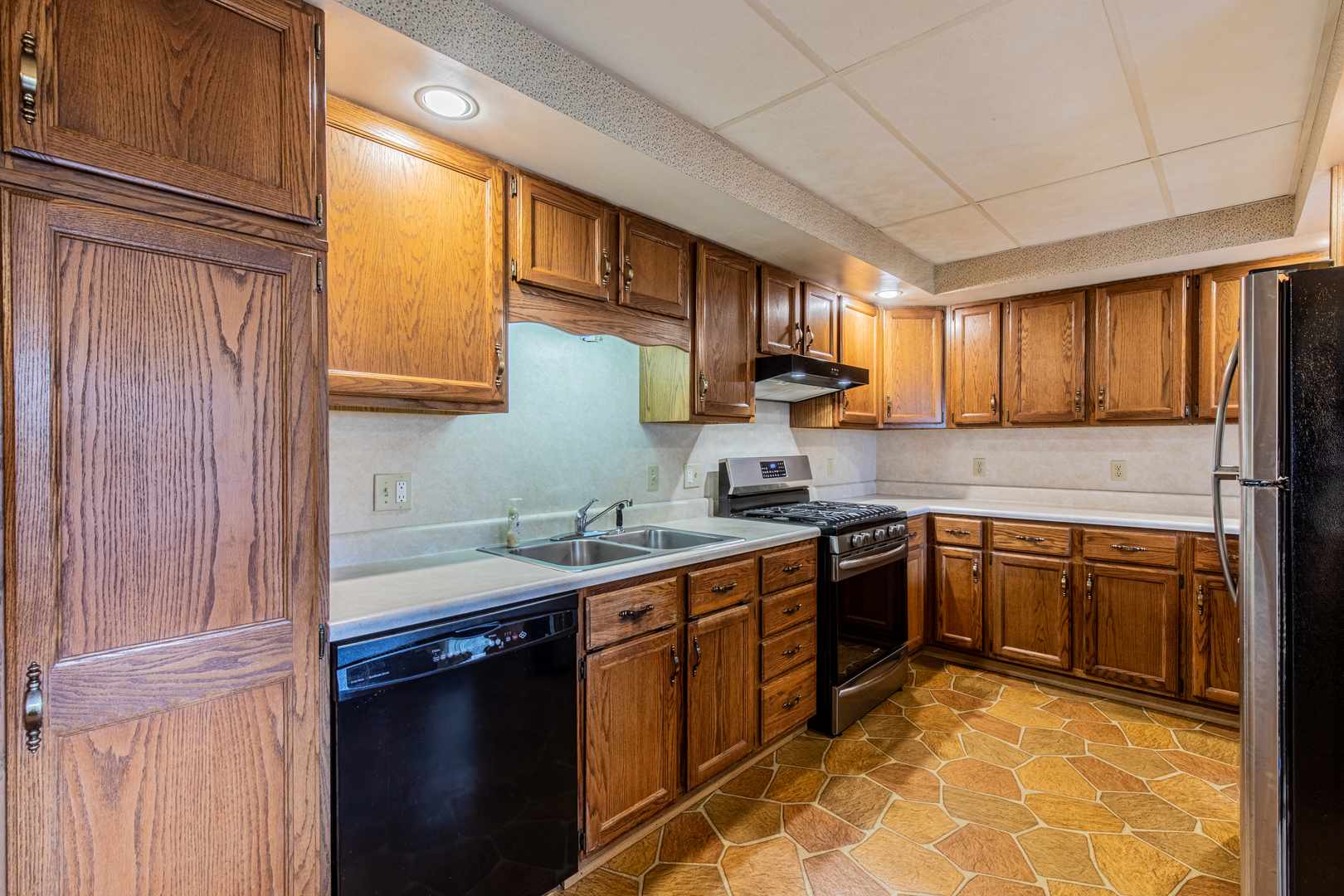 443 S Church Street, Princeton, IL 61356