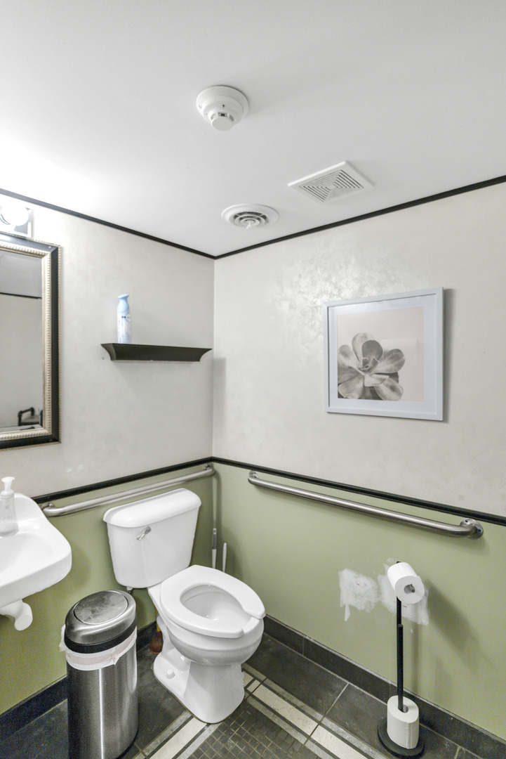 278 N State Street, Hampshire, IL 60140