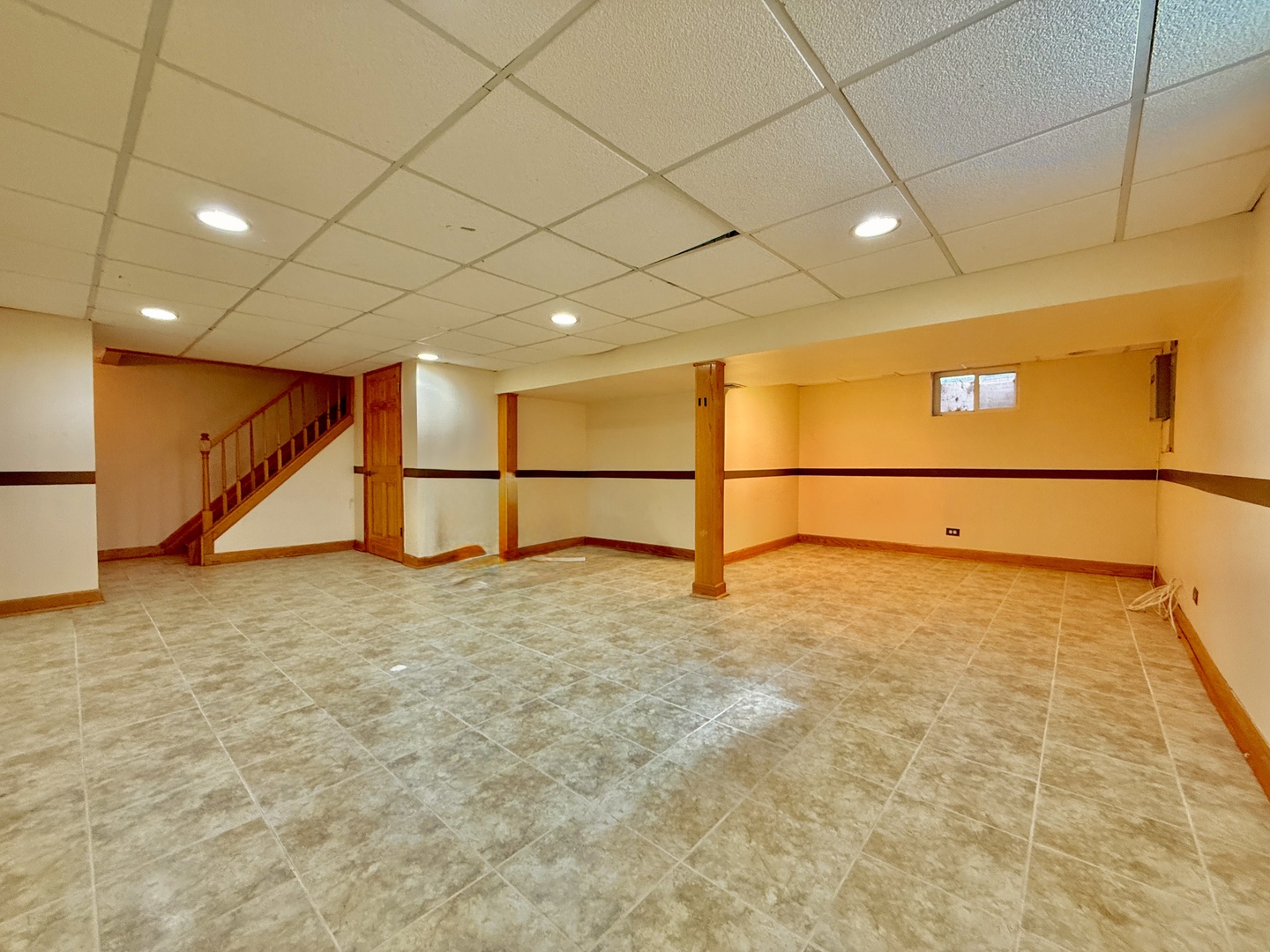 1403 S Birch Drive, Mount Prospect, IL 60056