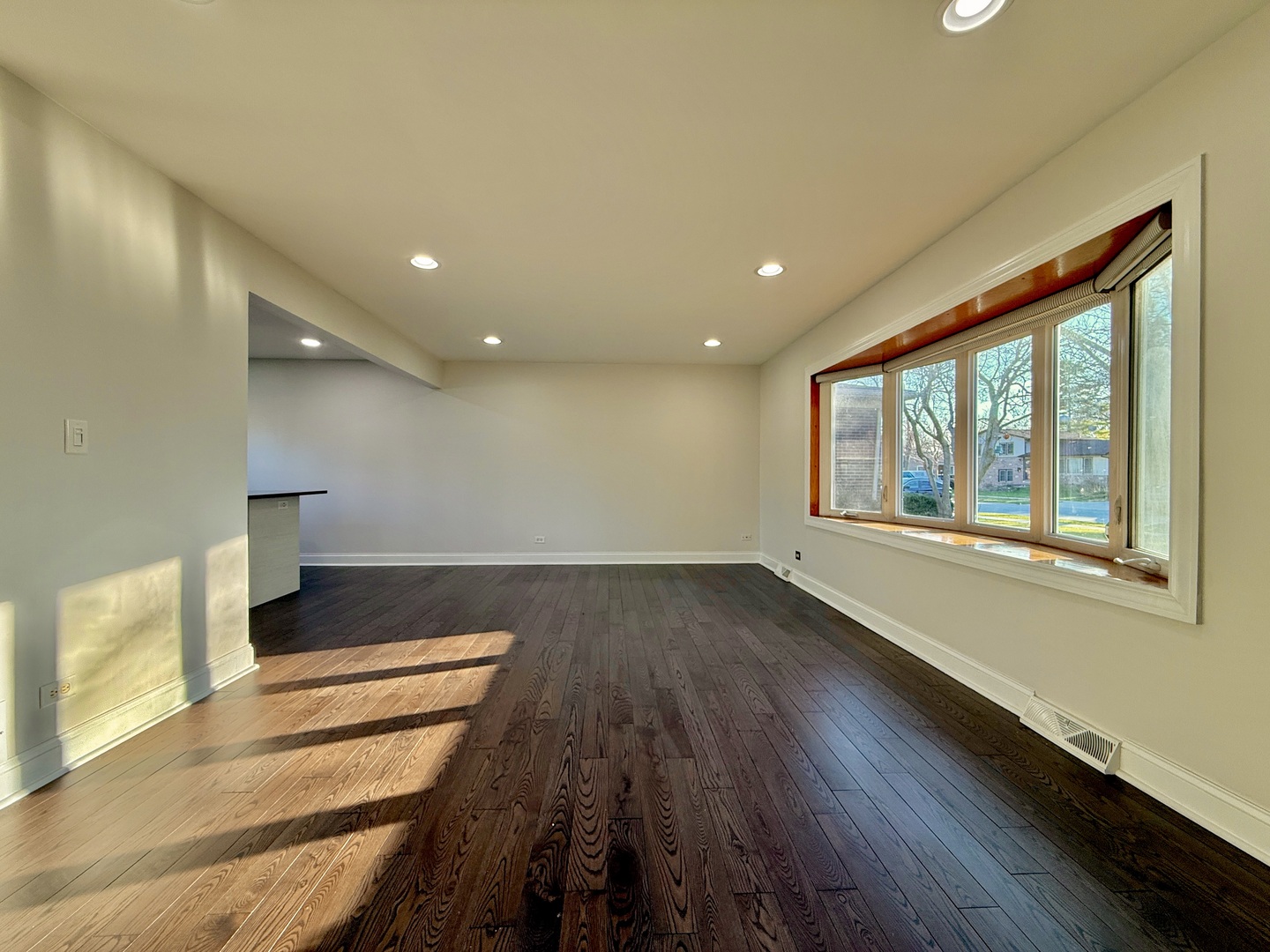 1403 S Birch Drive, Mount Prospect, IL 60056