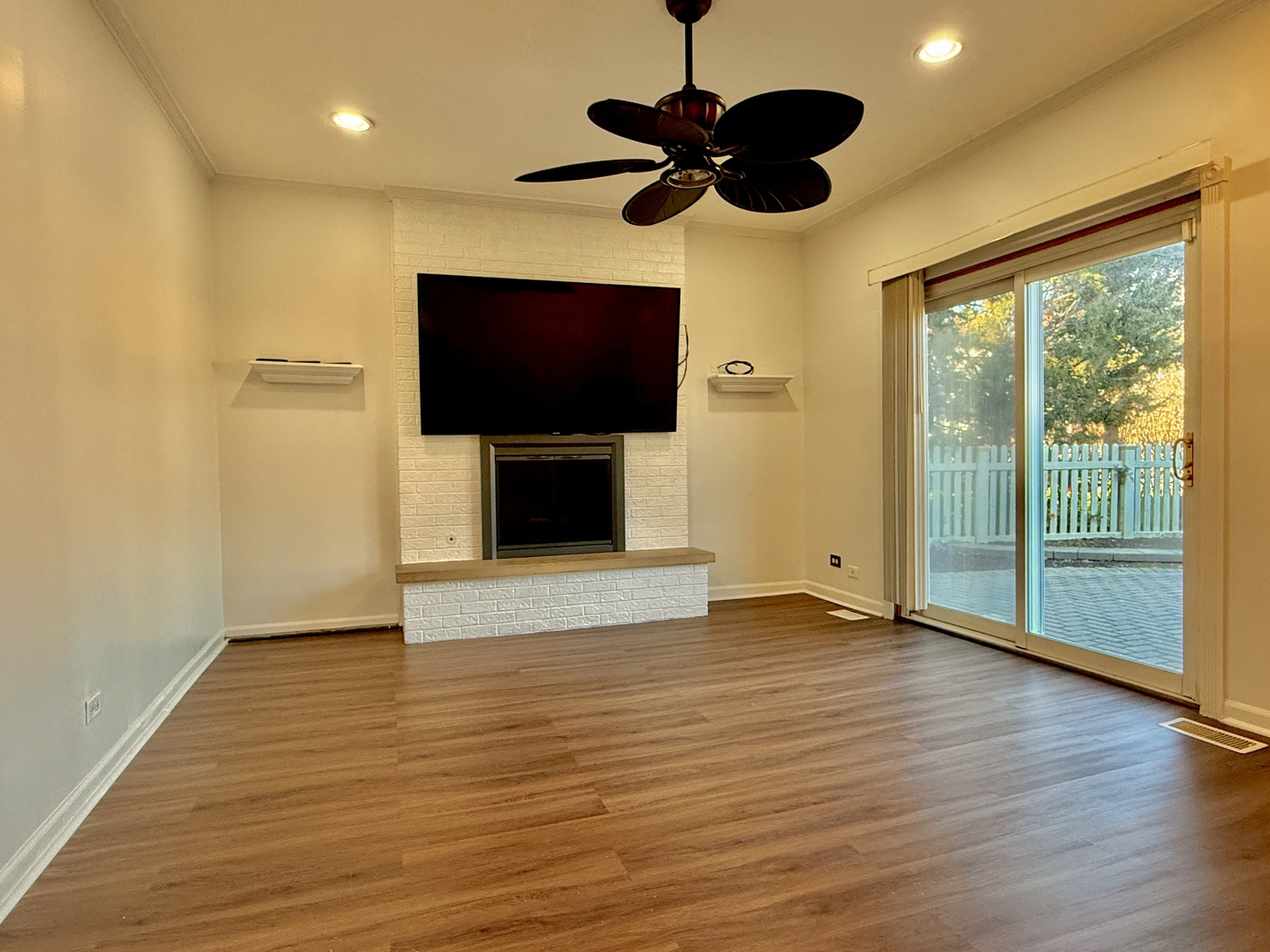 1403 S Birch Drive, Mount Prospect, IL 60056