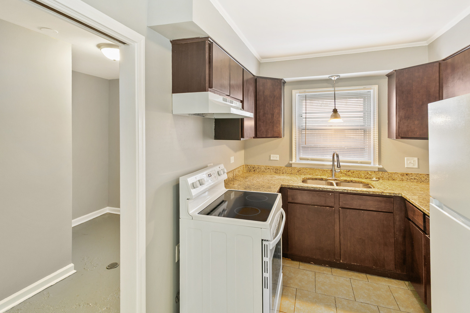 17306 Holmes Avenue, Hazel Crest, IL 60429