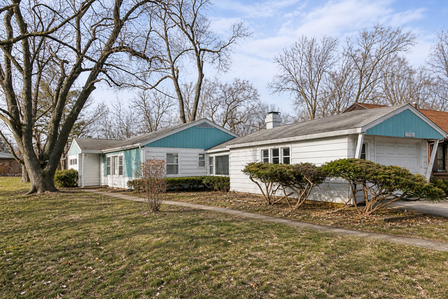 17306 Holmes Avenue, Hazel Crest, IL 60429