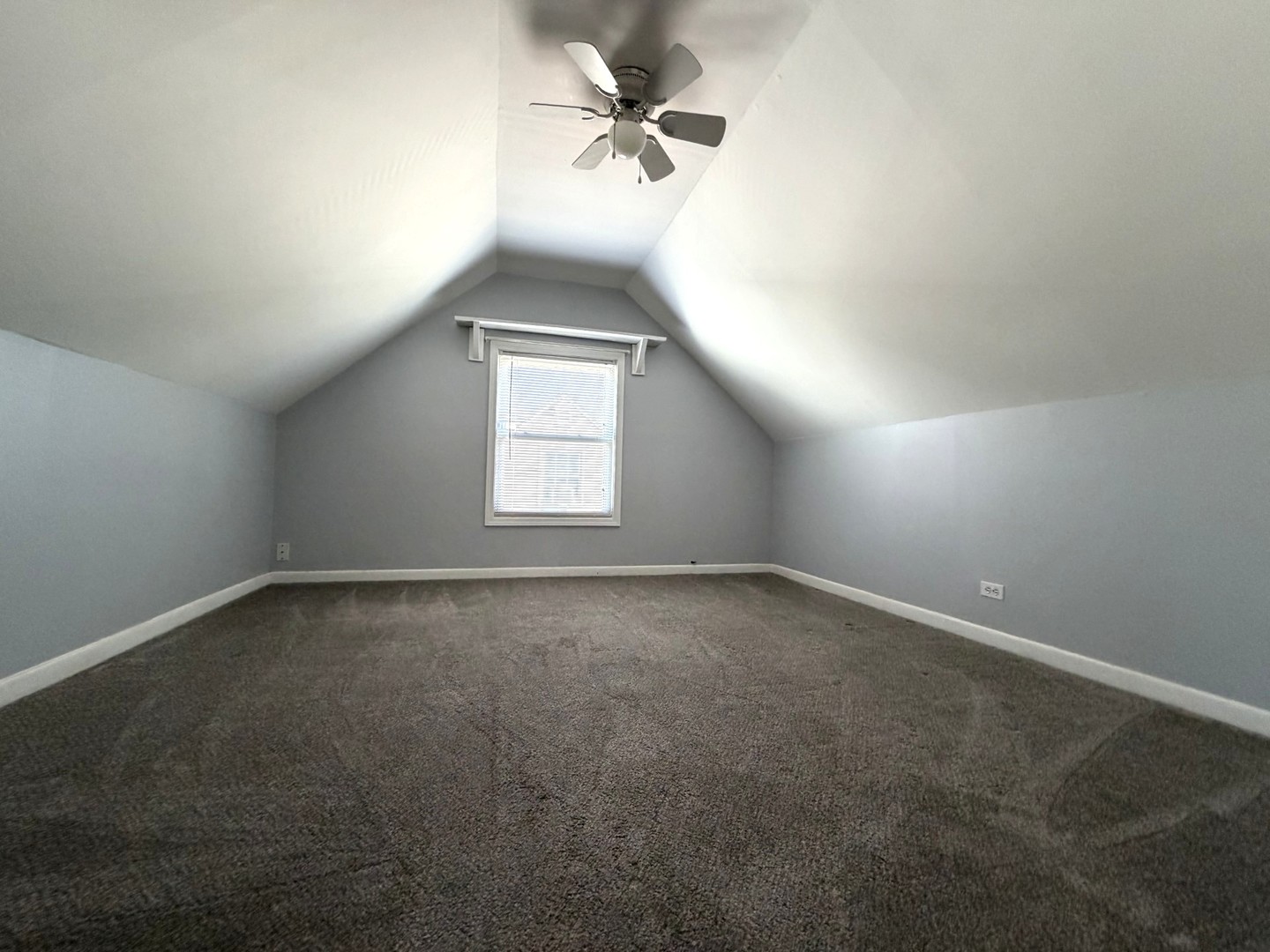 632 N Edgewood Avenue, Lombard, IL 60148