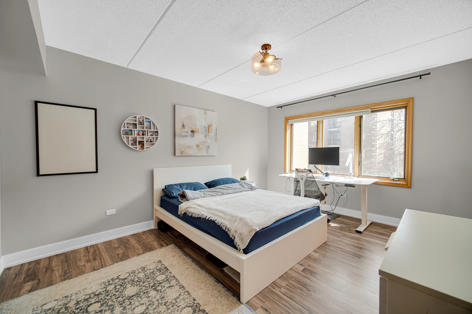 1636 Ashland Avenue #209, Des Plaines, IL 60016