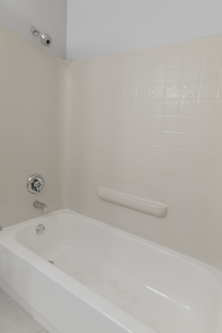 19825 S Farmington Lane, Frankfort, IL 60423