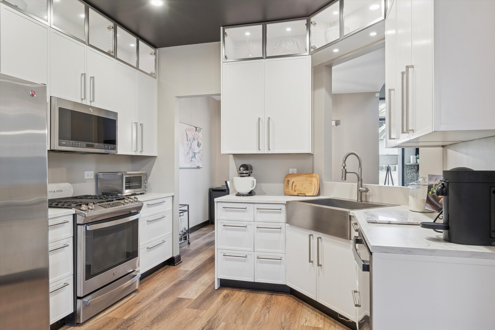 1269 Rhodes Lane, Naperville, IL 60540