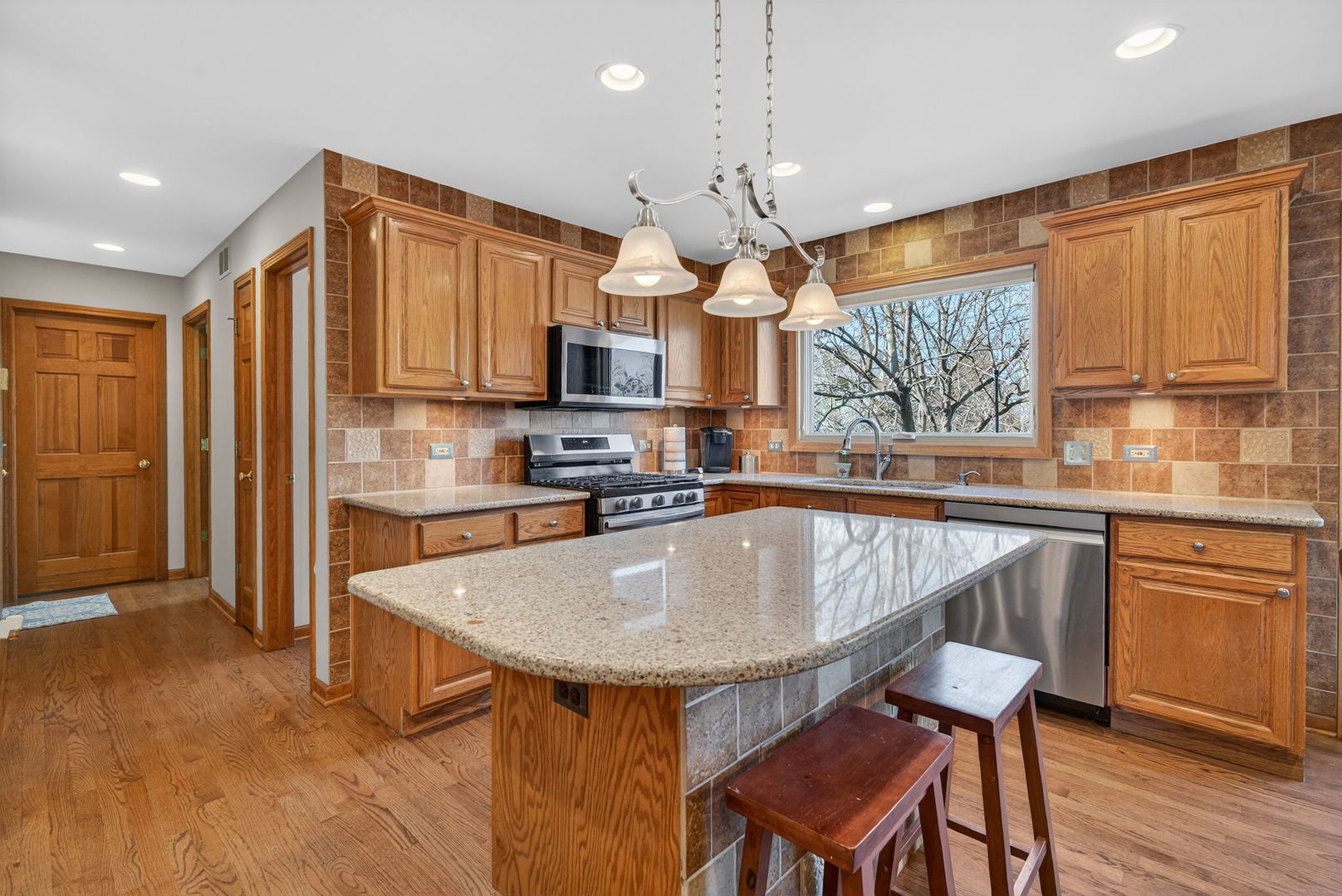 113 Woodlet Lane, Bolingbrook, IL 60490