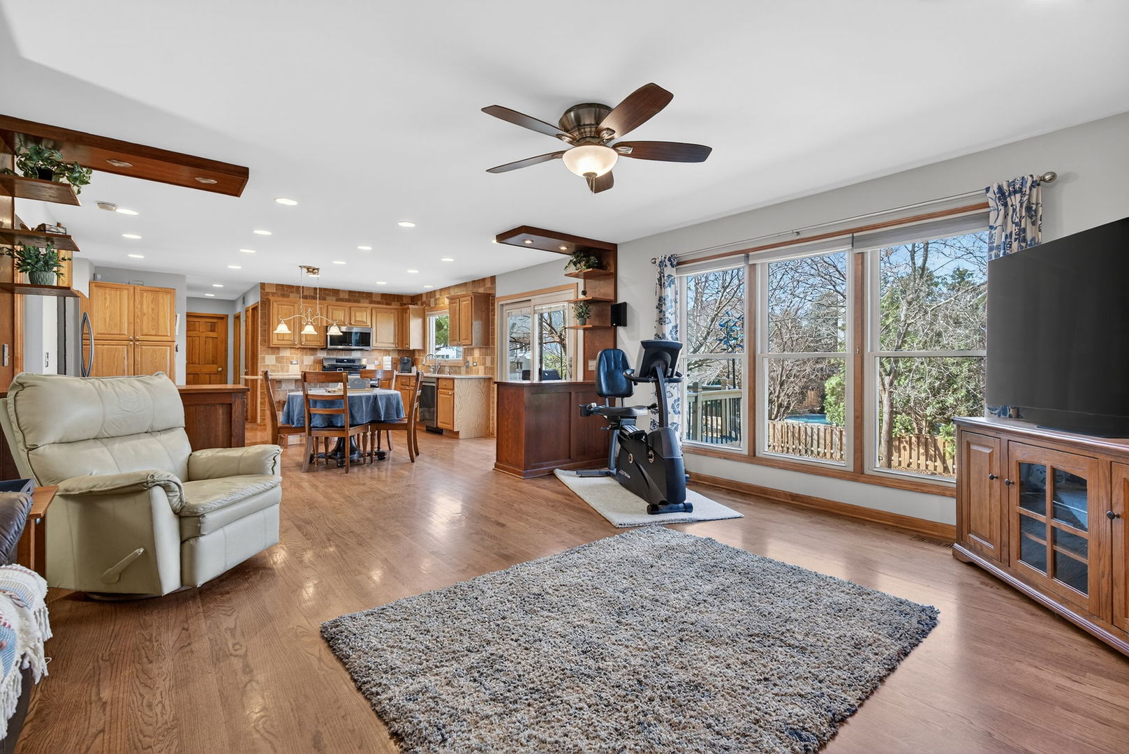 113 Woodlet Lane, Bolingbrook, IL 60490