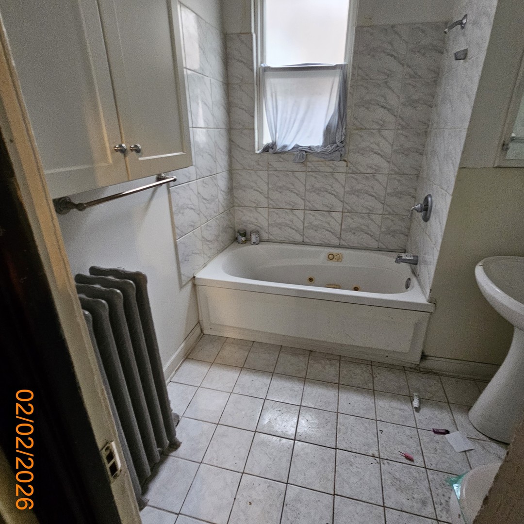 3834 W Monroe Street, Chicago, IL 60624