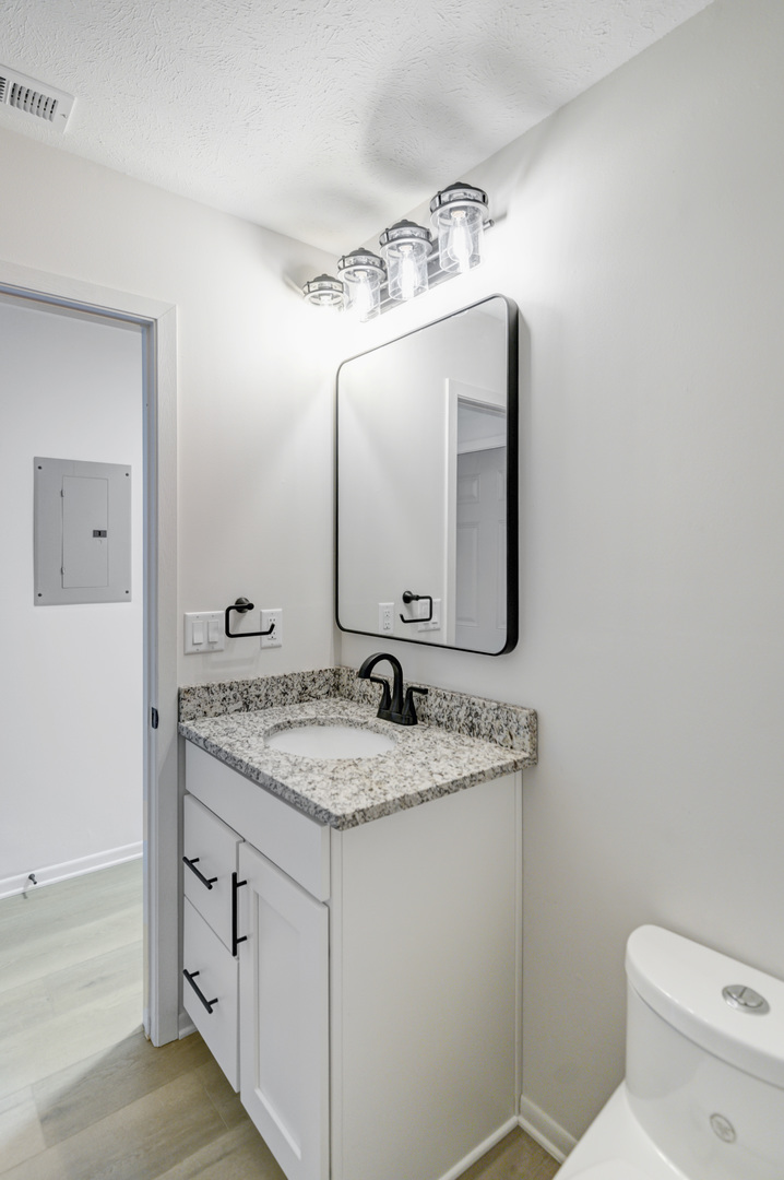 7636 Creek Bend #7636, Rockford, IL 61114