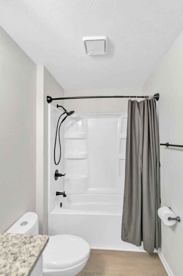 7636 Creek Bend #7636, Rockford, IL 61114