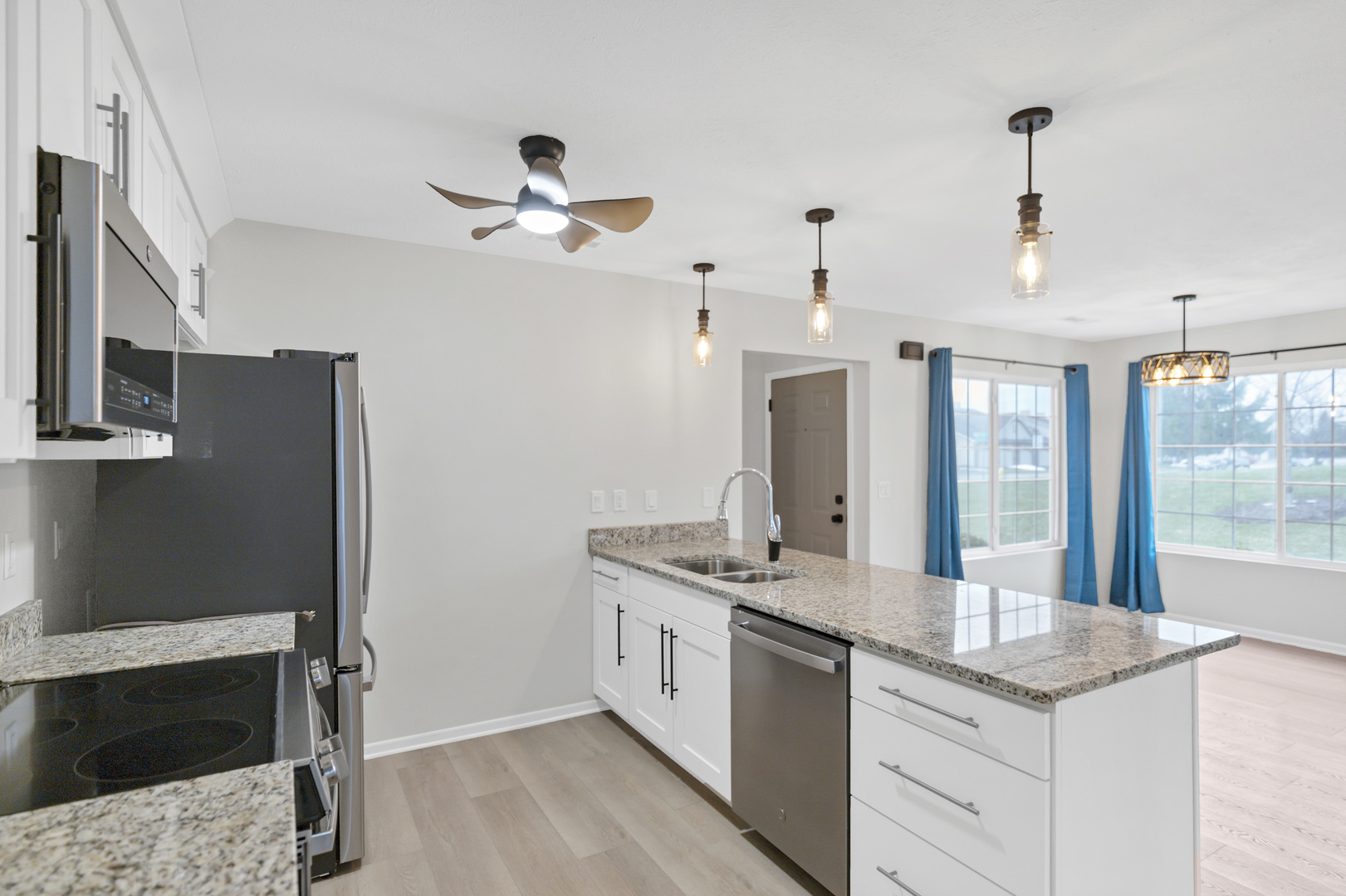 7636 Creek Bend #7636, Rockford, IL 61114