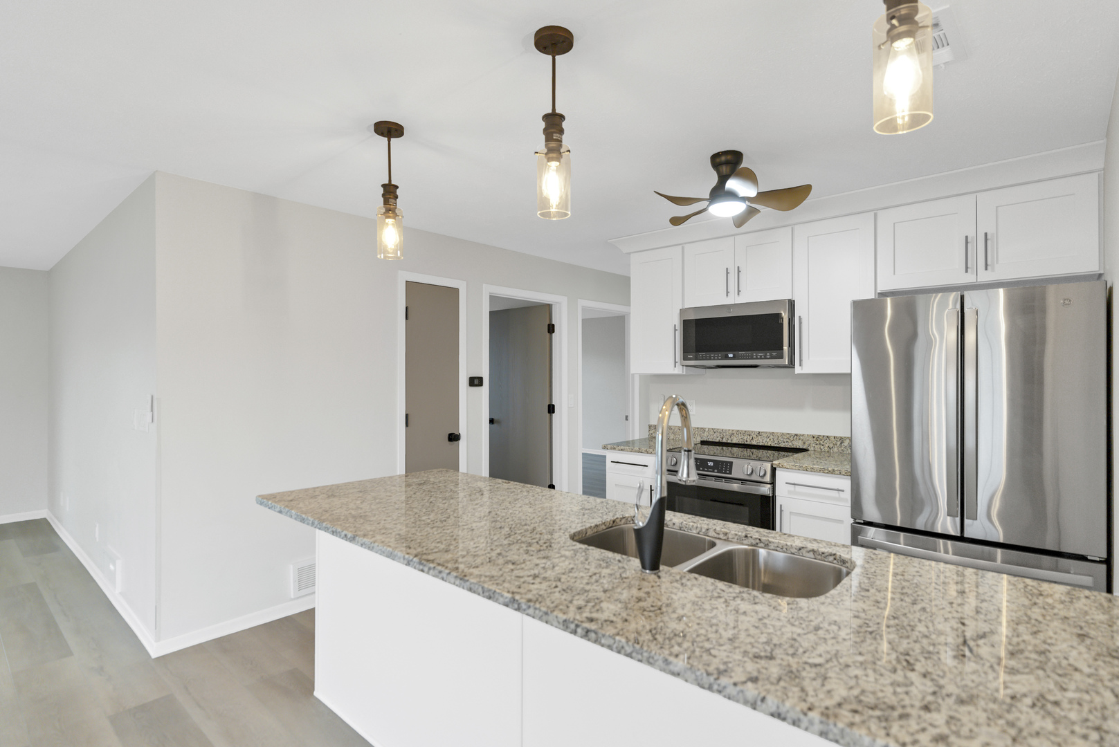 7636 Creek Bend #7636, Rockford, IL 61114