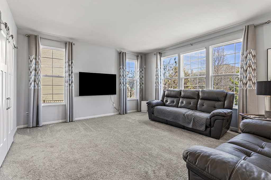 804 Feeney Drive, Minooka, IL 60447