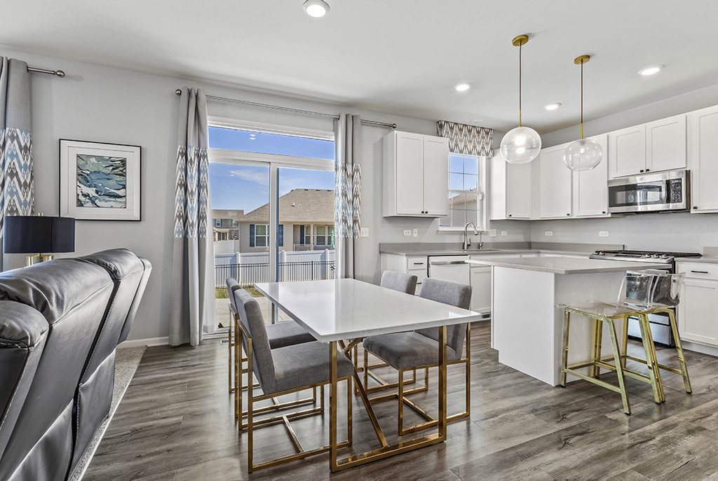 804 Feeney Drive, Minooka, IL 60447