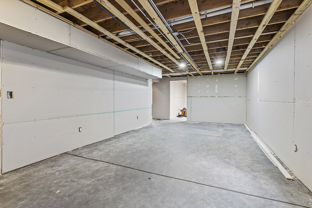 804 Feeney Drive, Minooka, IL 60447