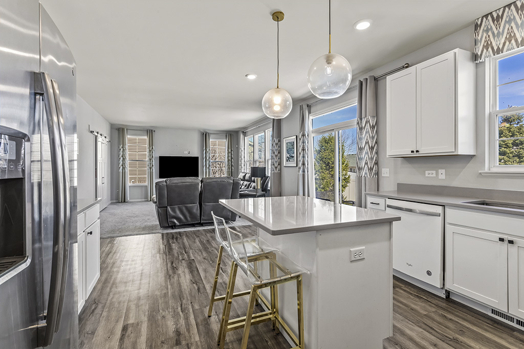 804 Feeney Drive, Minooka, IL 60447