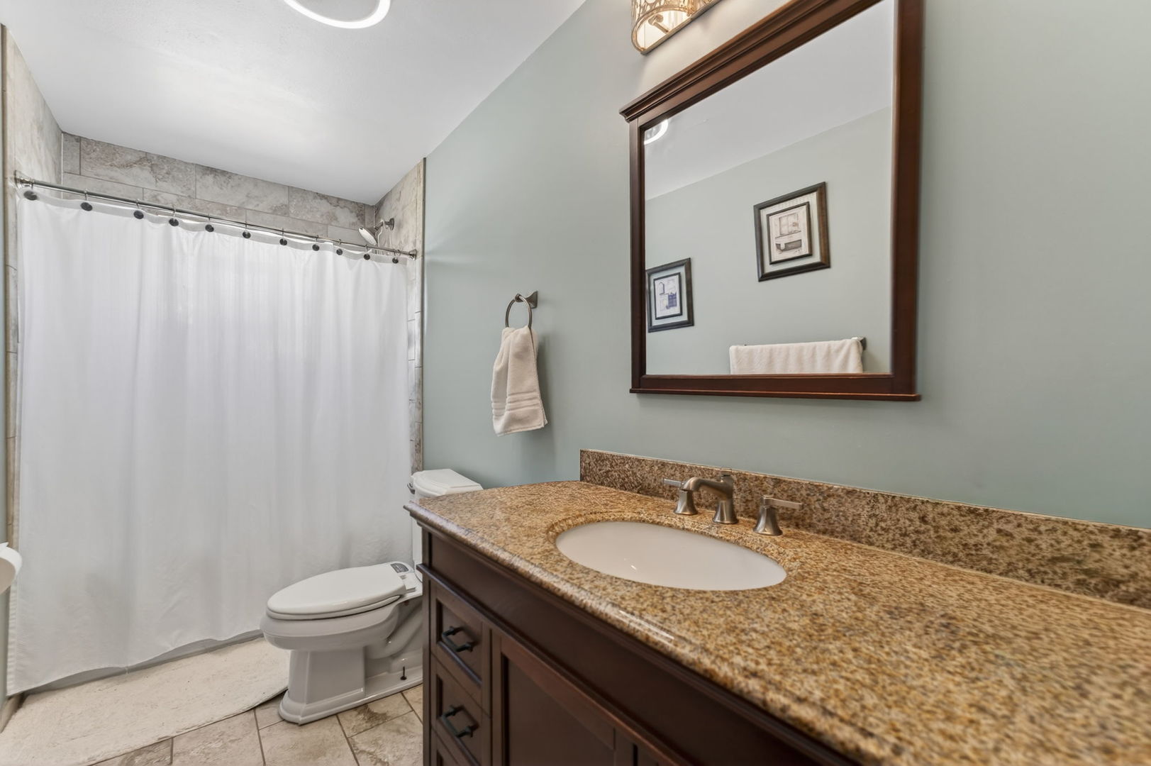 9124 Meade Avenue, Oak Lawn, IL 60453