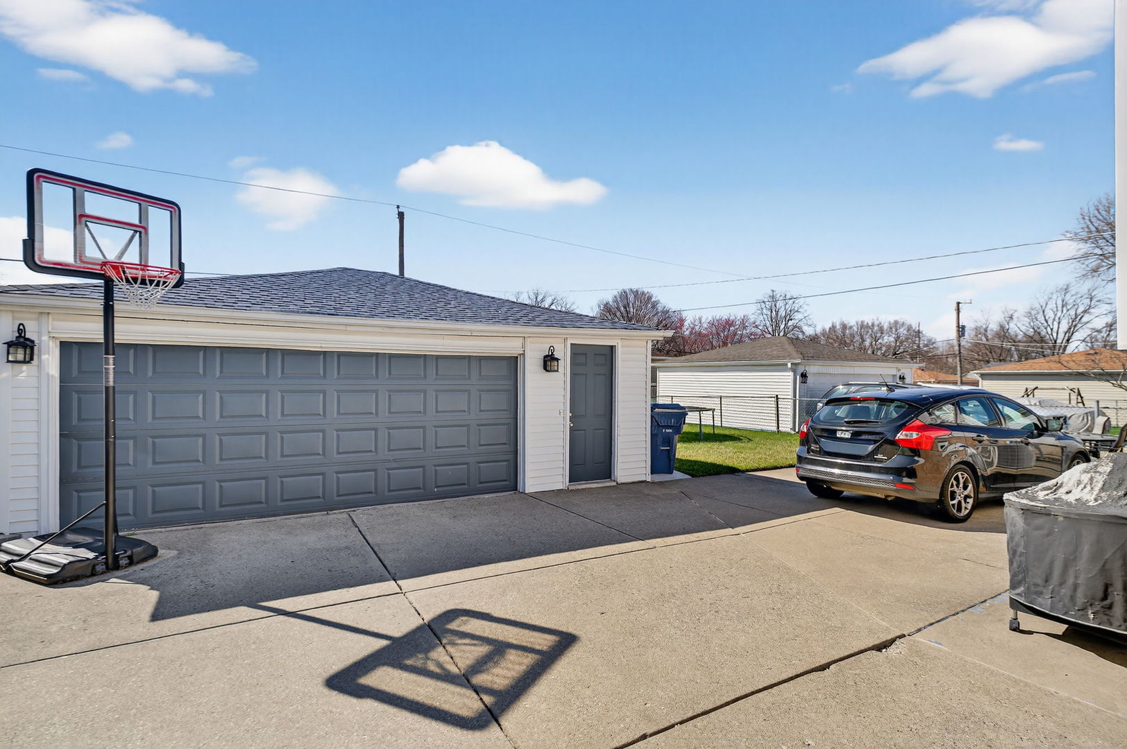 9124 Meade Avenue, Oak Lawn, IL 60453