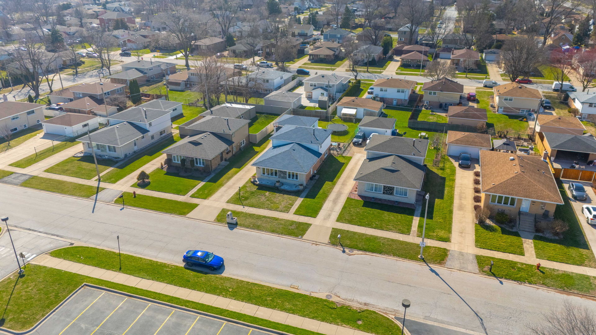 9124 Meade Avenue, Oak Lawn, IL 60453