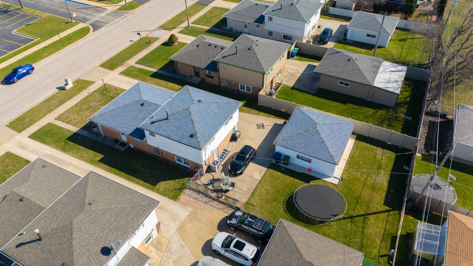 9124 Meade Avenue, Oak Lawn, IL 60453