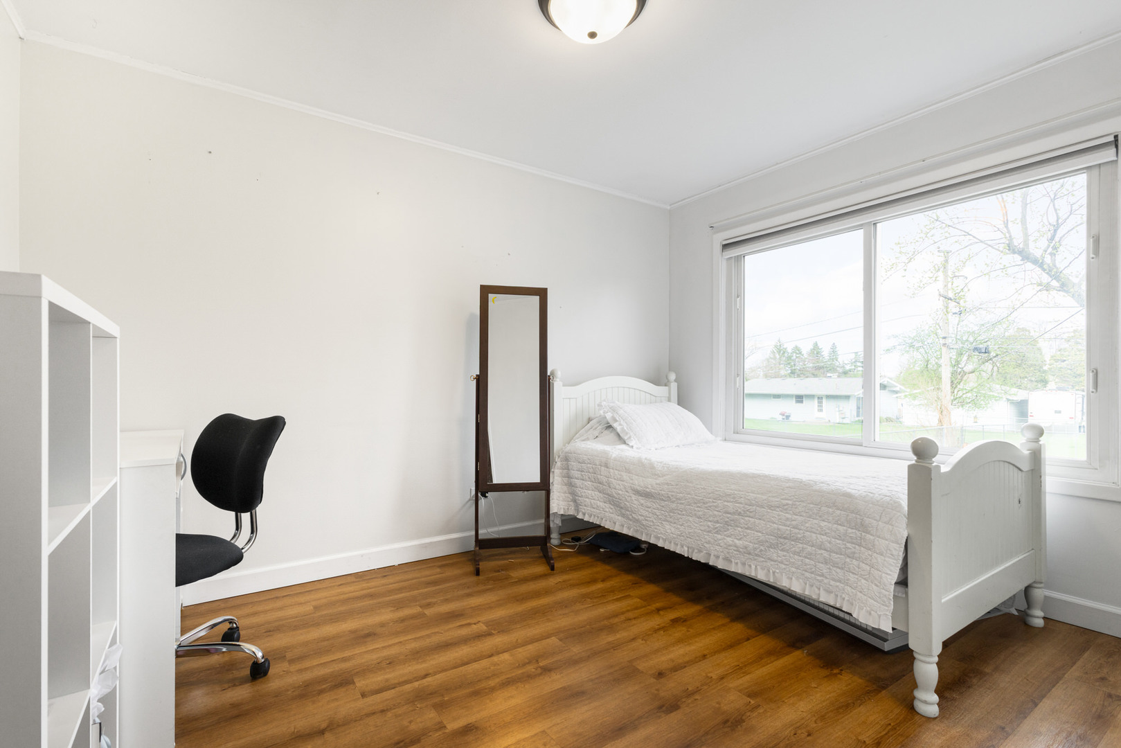 1S115 Euclid Avenue, Villa Park, IL 60181