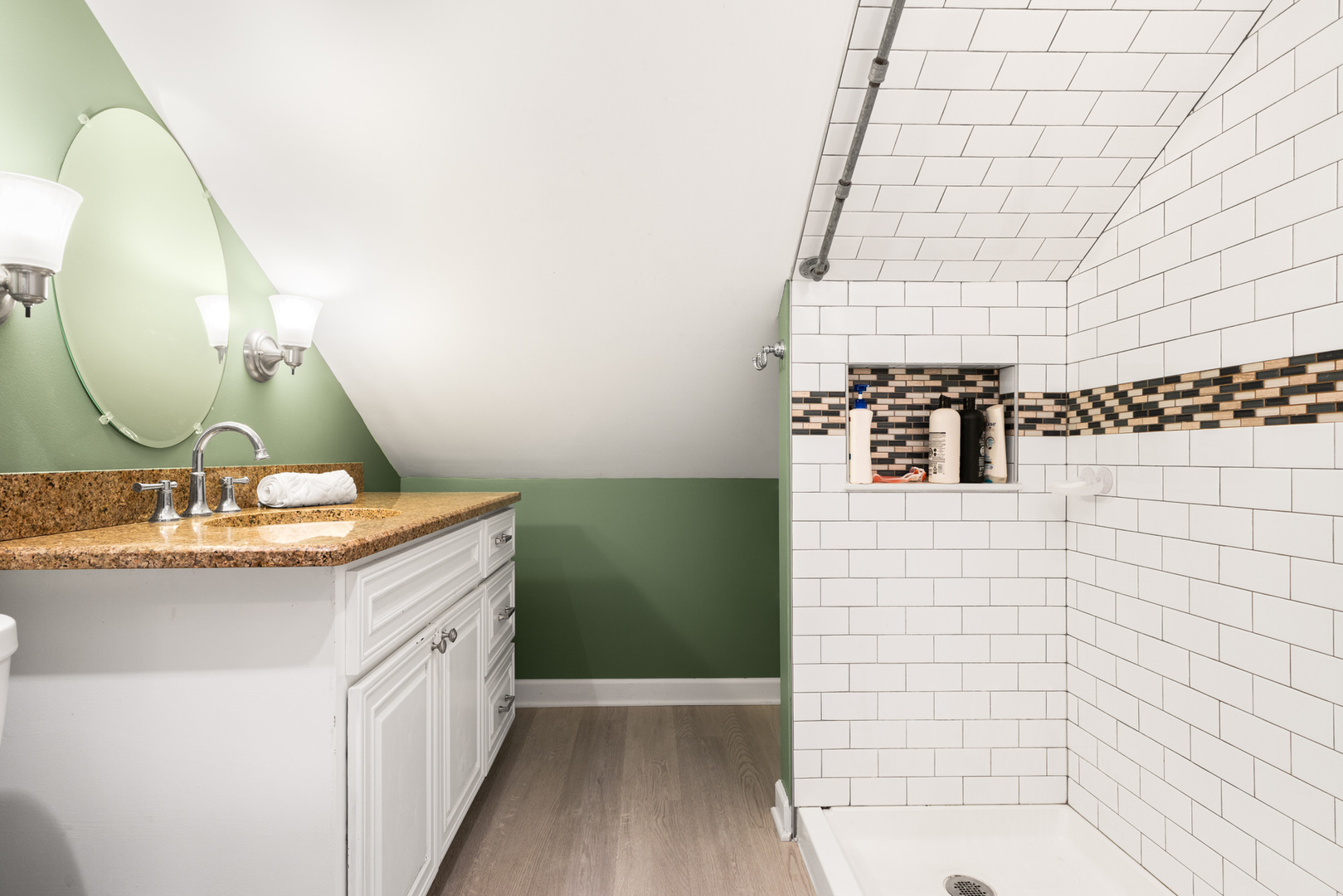 1S115 Euclid Avenue, Villa Park, IL 60181