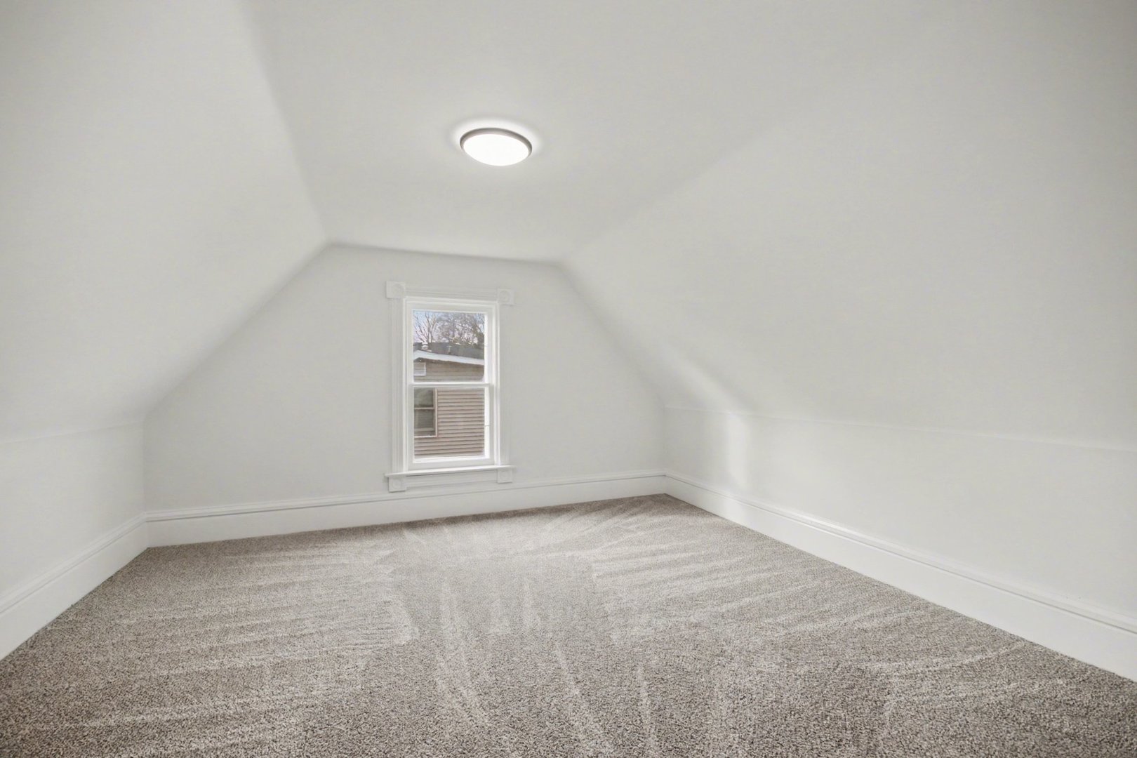 29 N Green Street, Carpentersville, IL 60110