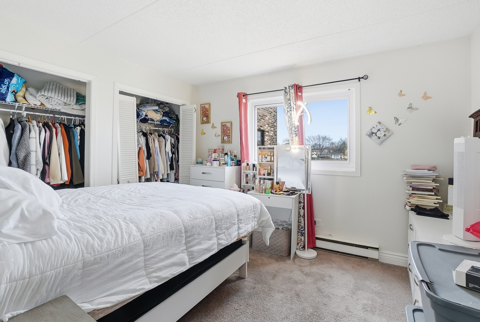 332 KLEIN CREEK Court #C, Carol Stream, IL 60188