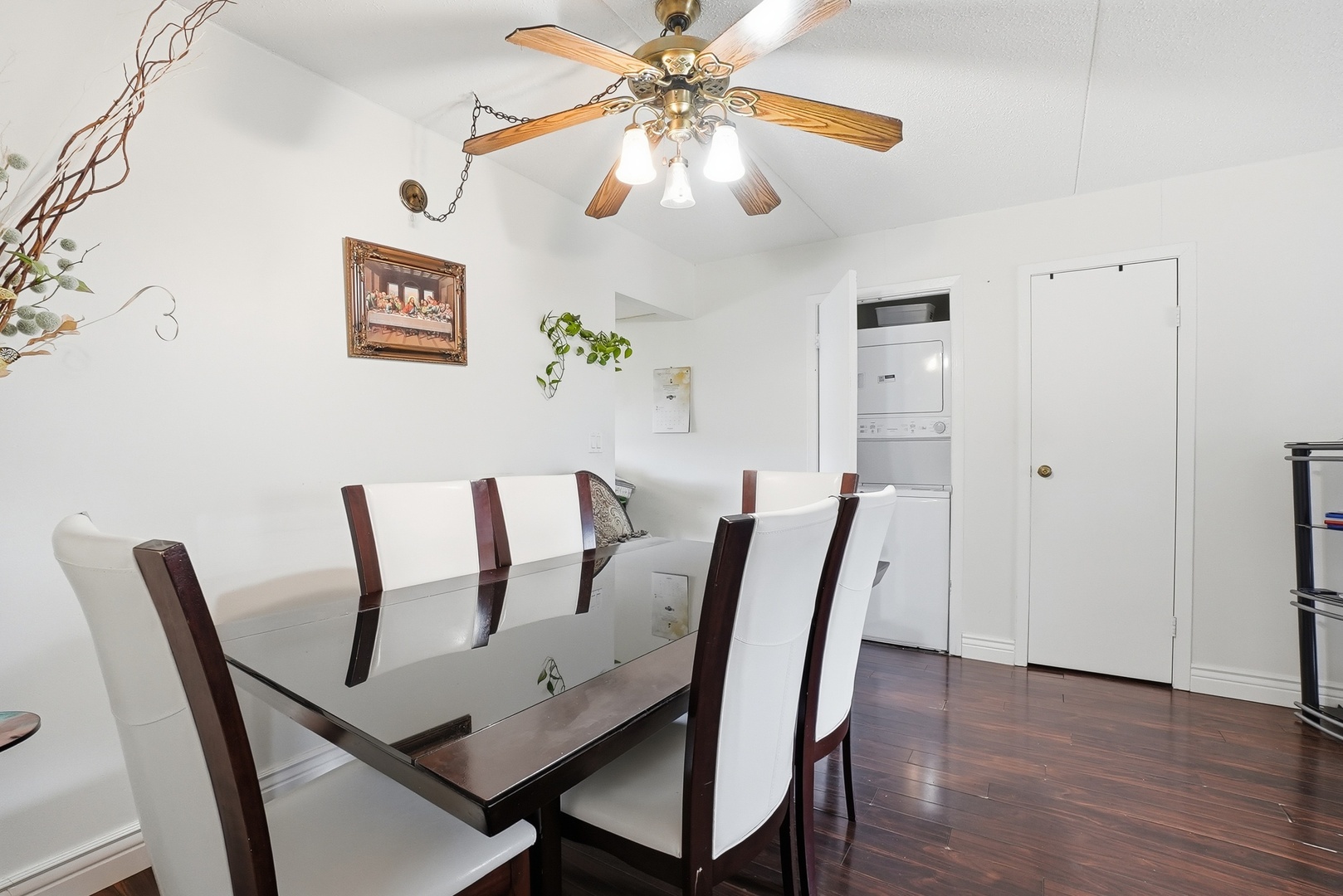 332 KLEIN CREEK Court #C, Carol Stream, IL 60188