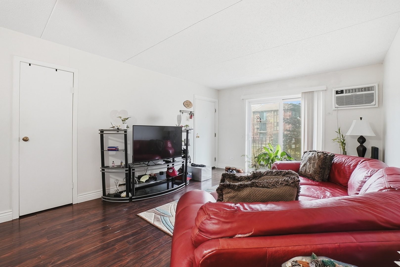 332 KLEIN CREEK Court #C, Carol Stream, IL 60188