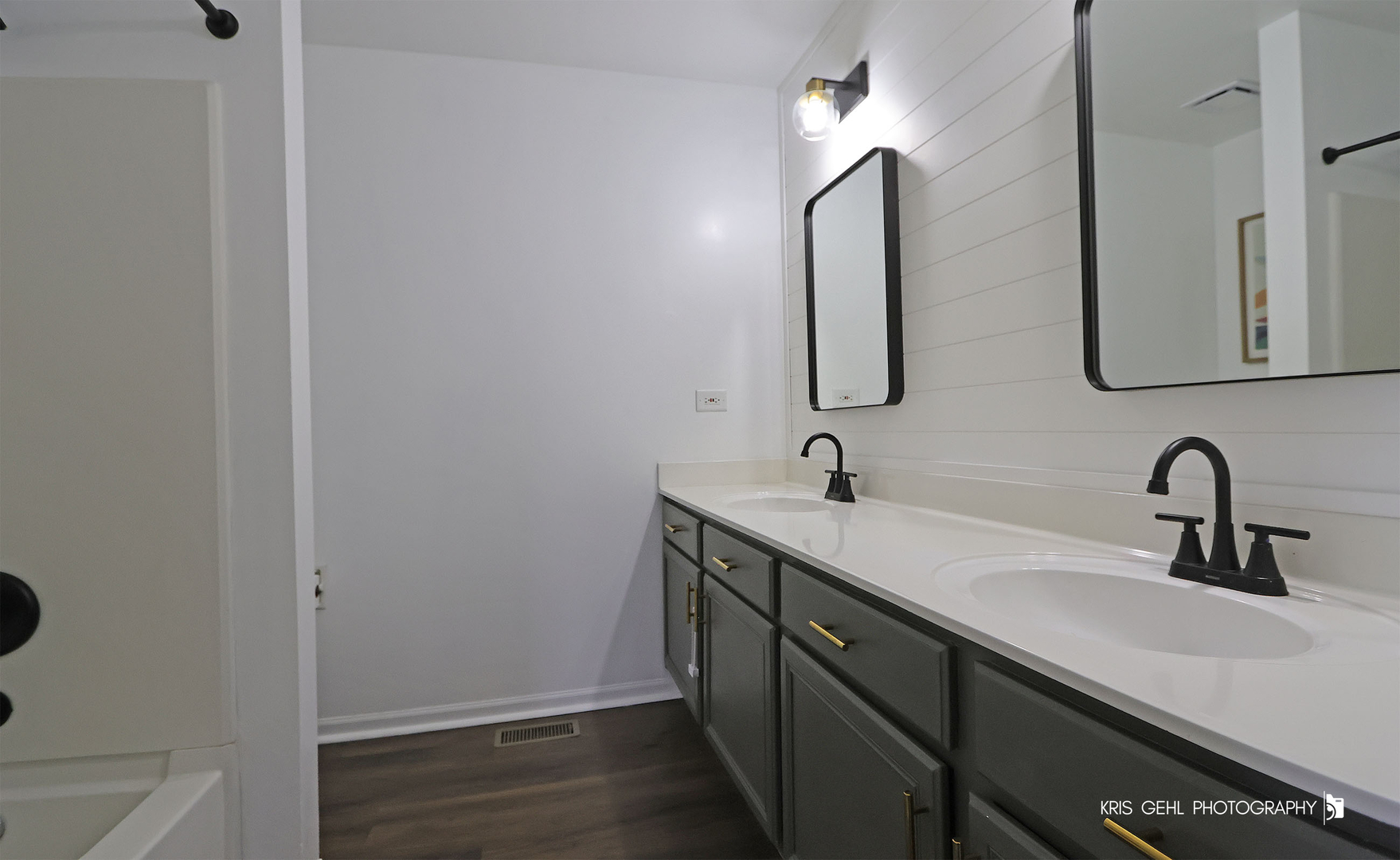 2764 Olympic Court, Aurora, IL 60503