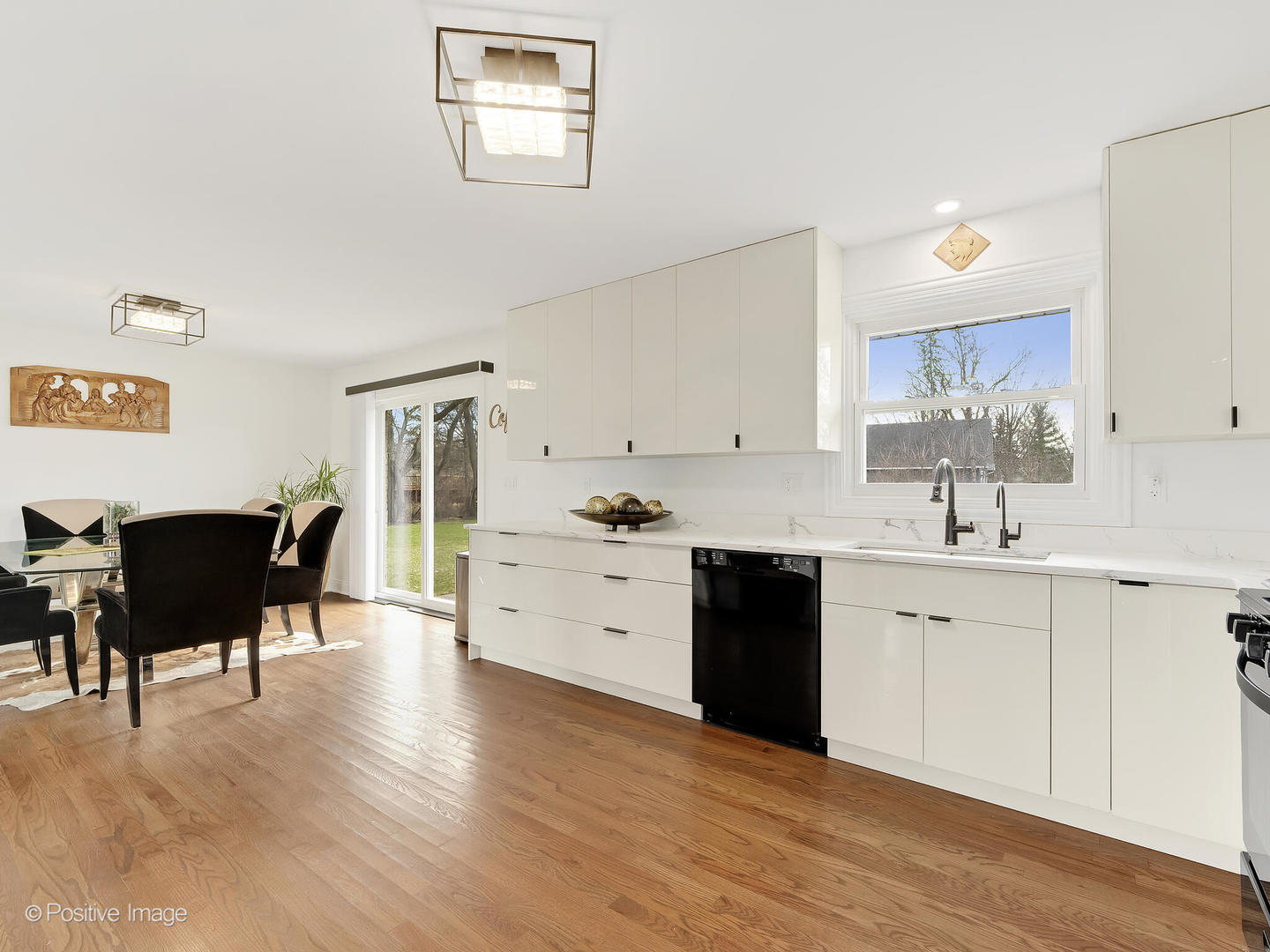 20W065 S Frontage Road, Lemont, IL 60439