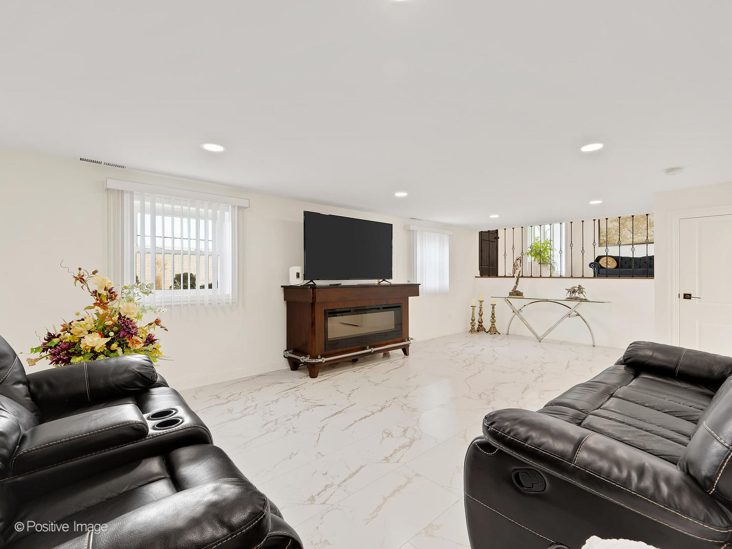 20W065 S Frontage Road, Lemont, IL 60439