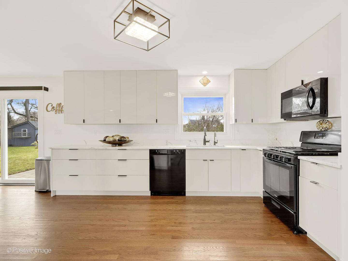 20W065 S Frontage Road, Lemont, IL 60439