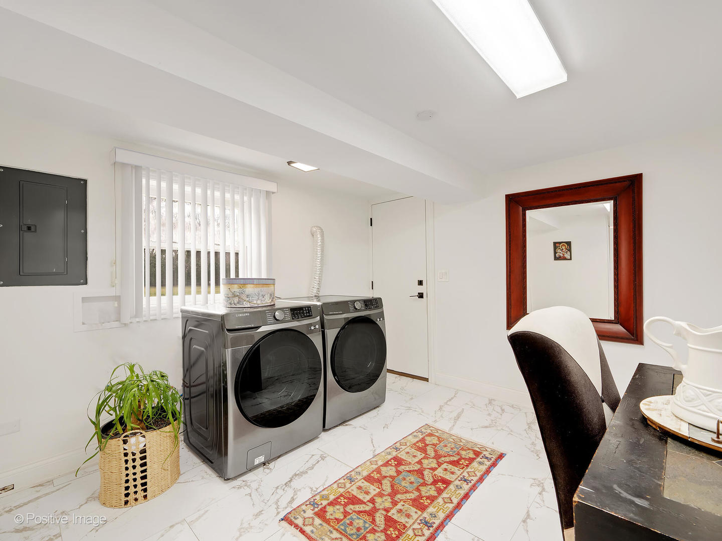 20W065 S Frontage Road, Lemont, IL 60439