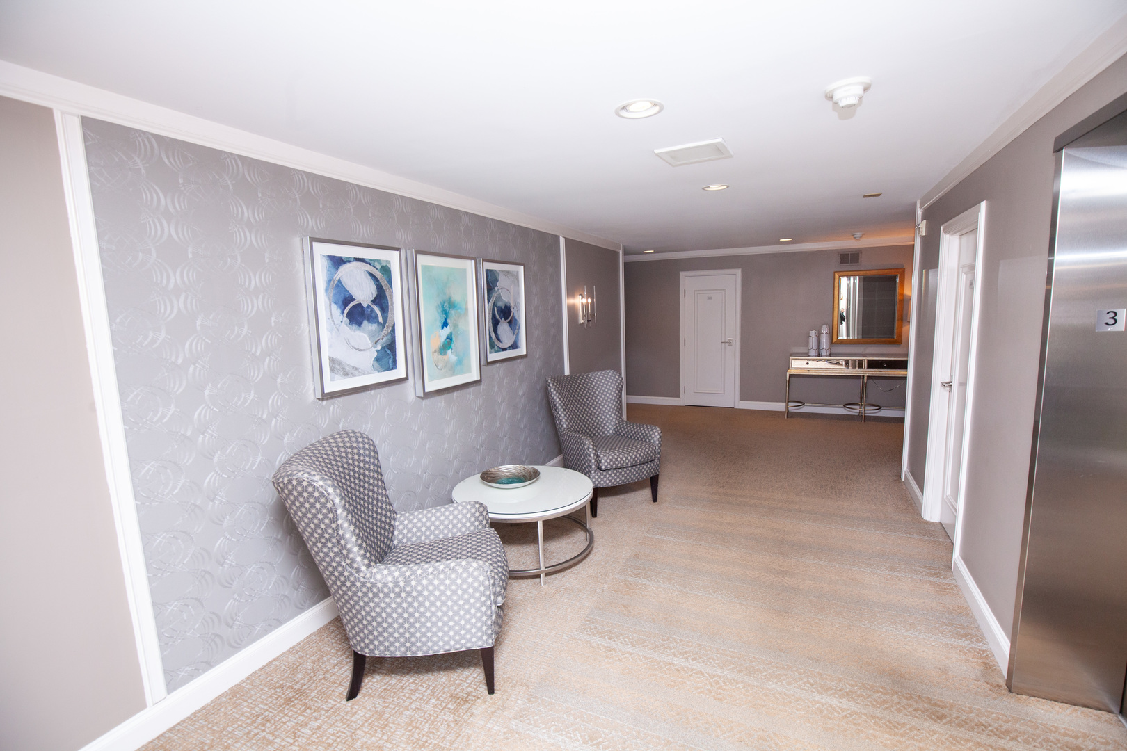 2 Oak Brook Club Drive #C303, Oak Brook, IL 60523