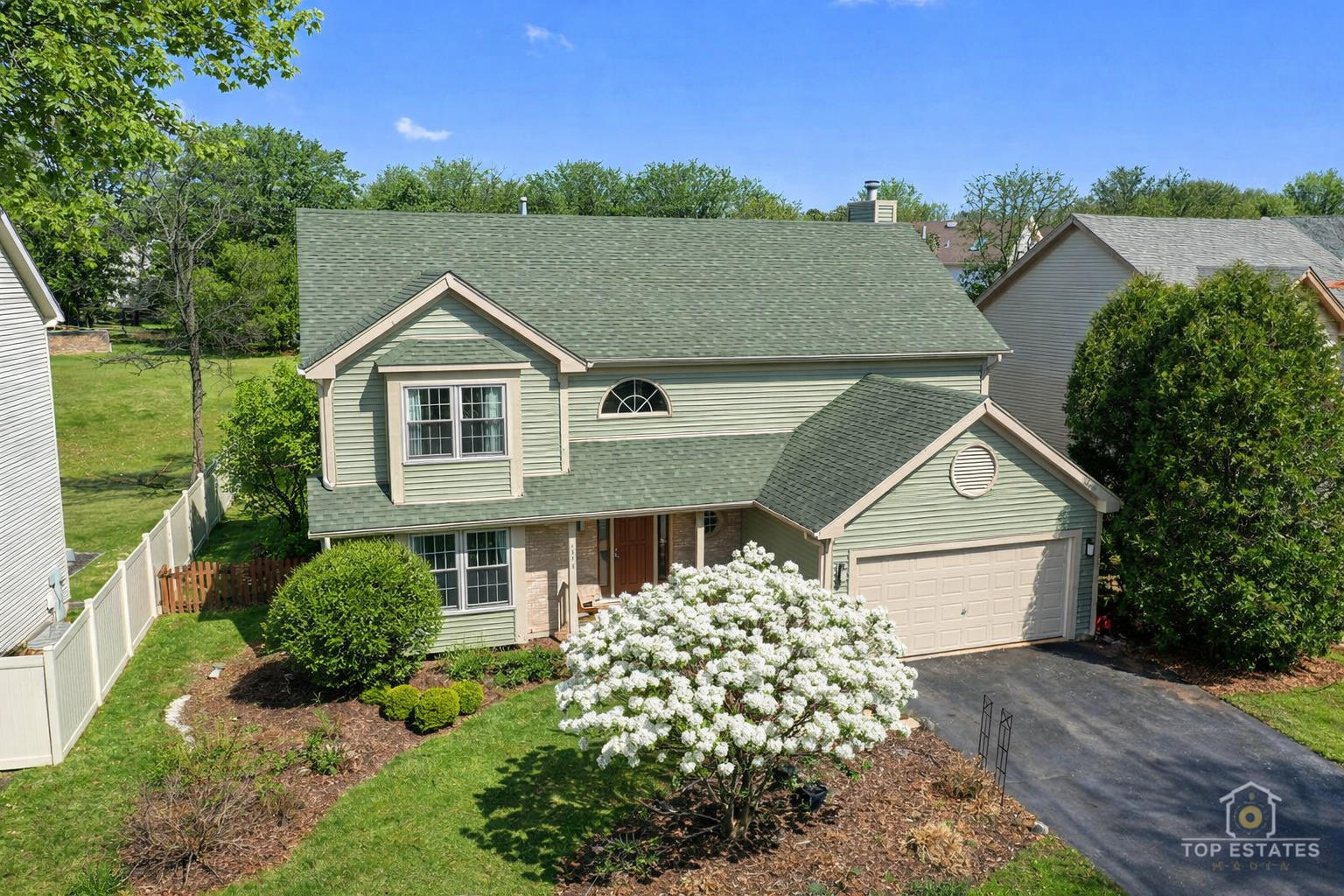 1506 Division Street, St. Charles, IL 60174