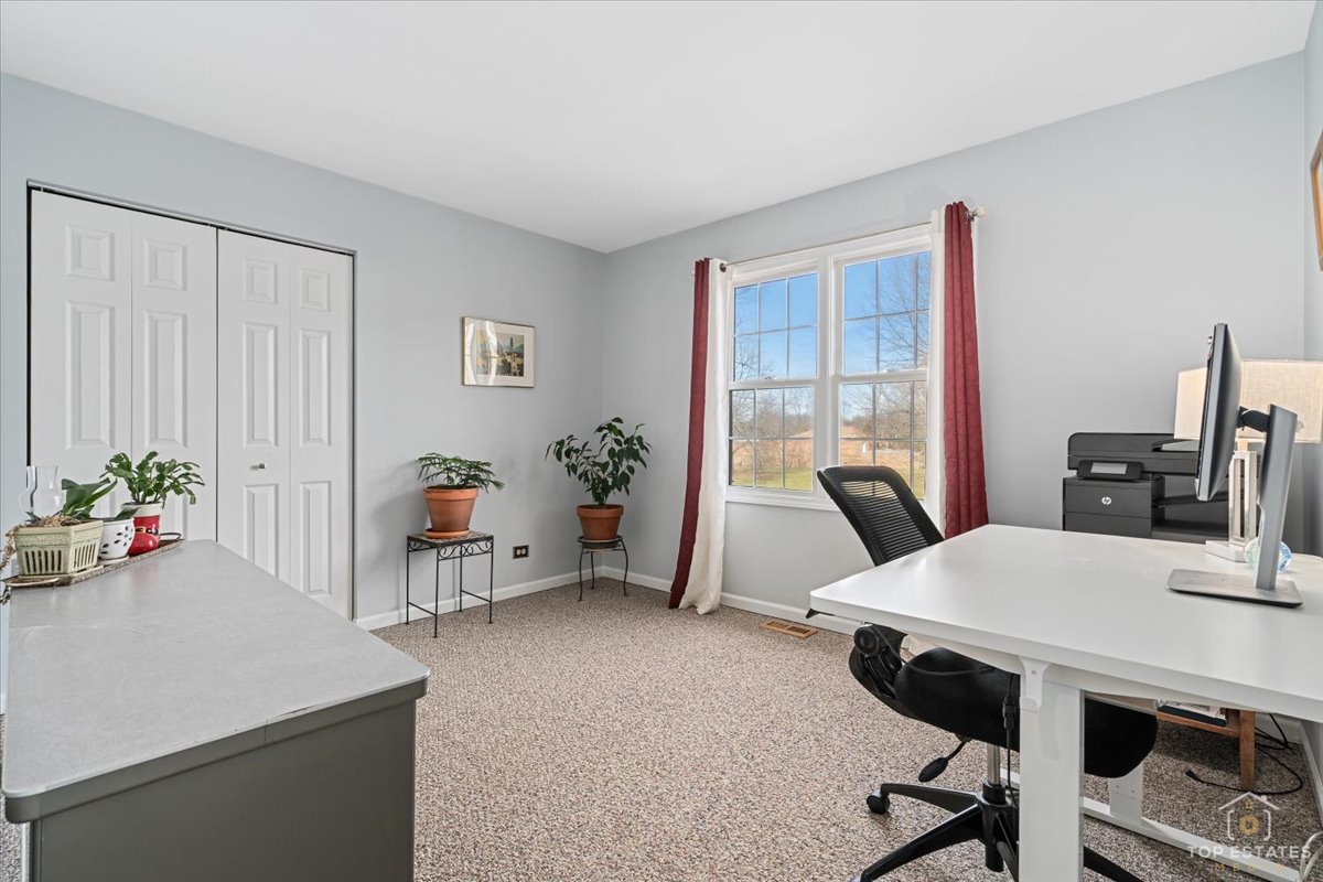 1506 Division Street, St. Charles, IL 60174